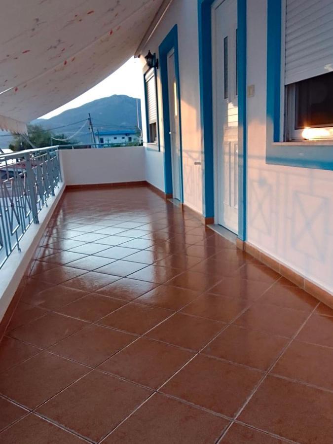 Vila Gusti Guest House บอร์ช ภายนอก รูปภาพ